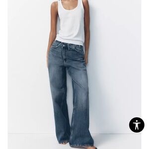 NWT Zara Asymmetrical Wide Leg Jeans